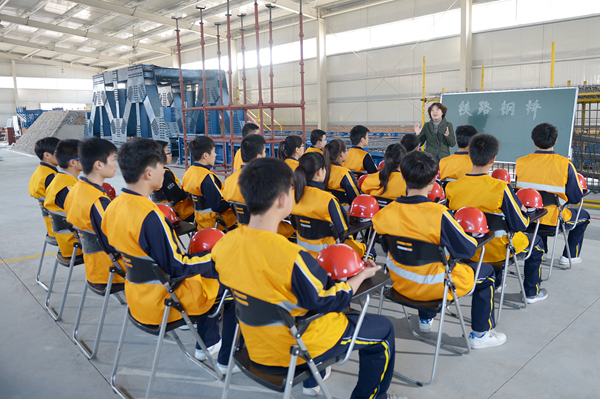 济南铁路学校铁道工程与土木工程系简介